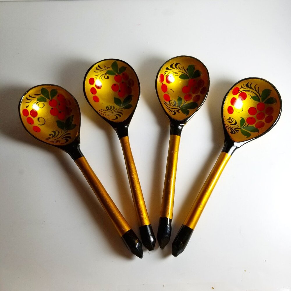 4 Wood "Gold" Lacquer with Handpainted Red Berries Russian Khokhloma Spoons
